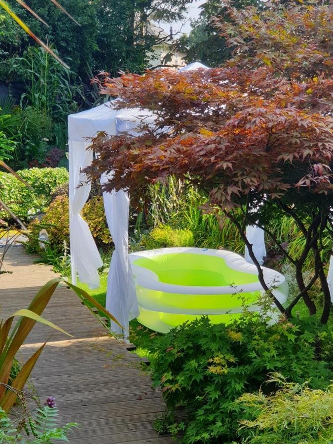 Tropical Garden Oasis Rooms Бирмингем Экстерьер фото